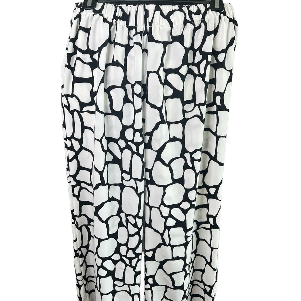 Women pants suits Allover print halter elegant  Set.Sleeveless size Medium. - Picture 8 of 8